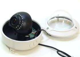 YK-D158DWIR 落下防止ゴム付