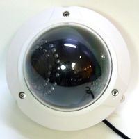 YK-D158DWIR 衝撃に強く、防水性に優れた筺体を採用