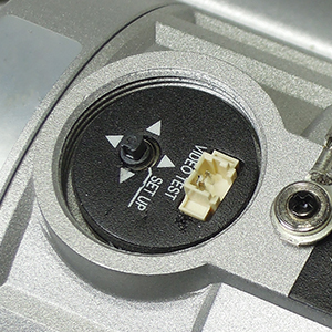 WM-SB651HTL OSD操作スイッチとテスト用ビデオ出力端子