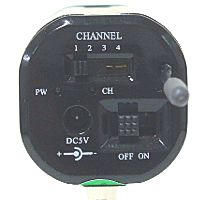YK-2600 カメラ背面・送信ch切替スイッチ