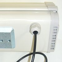YKD-390L 底面ケーブル通し穴部分