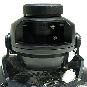 CVD-WD2206R2-VF f2.7-12mmバリフォーカルレンズ搭載