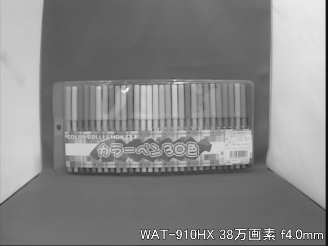 WAT-910HX カメラから約40cm離れた被写体を撮影